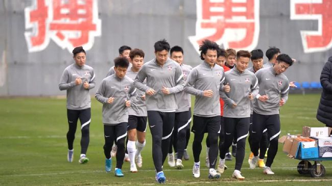 黄色国产免费观看